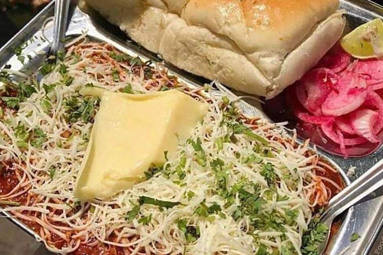 Best Street Food in Mumbai – classic pav bhaji at Cannon Pav Bhaji